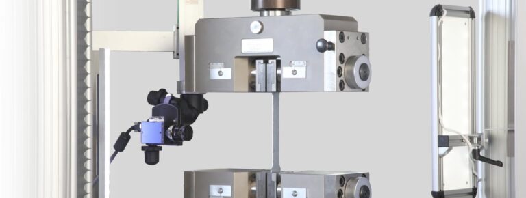 Univerzalna kidalica - čeljusti i ekstenzometar